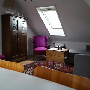https://homely-2-room-apartment-close-to-copenhagen-city-center.copenhagenhotelselect.com